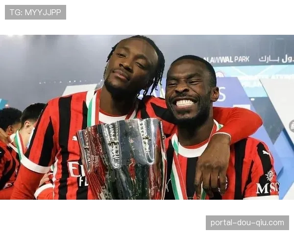 米兰后卫托莫里训练中受伤,或影响皮奥利对阵拉齐奥的高位防线部署 米兰后卫托莫里训练中受伤,或影响皮奥利对阵拉齐奥的高位防线部署